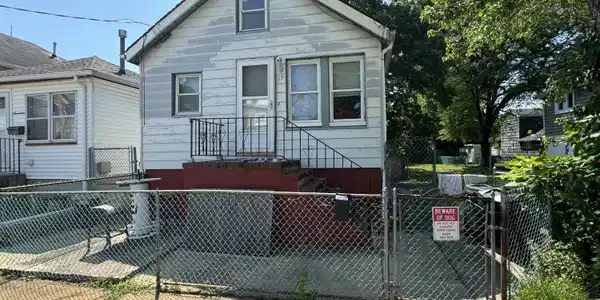 15 Brookside Avenue
