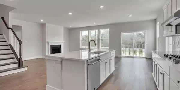 Image 3: Coastal Cove Kitchen 2