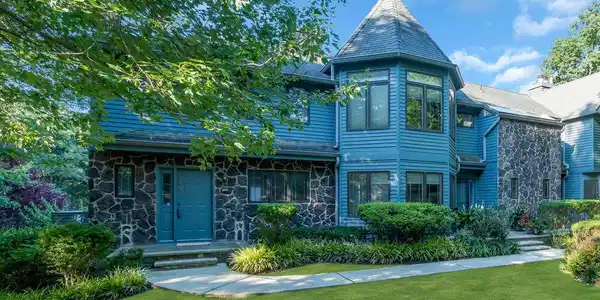 313 E Highland Avenue