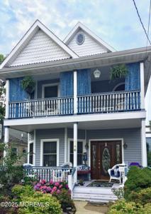 146 Inskip Avenue