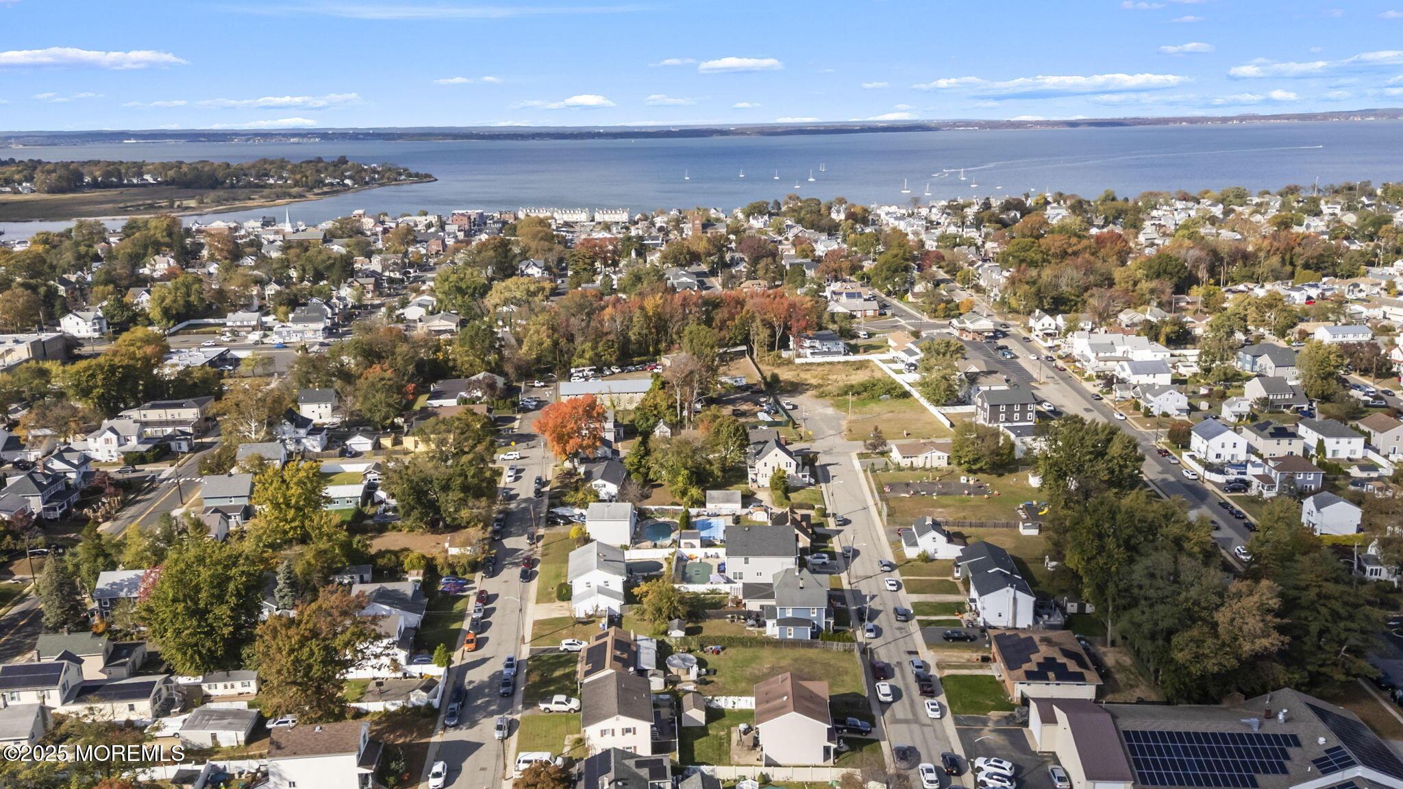Image 4: 9-web-or-mls-DJI_20251024145505_0642_D