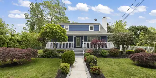 164 Airsdale Avenue