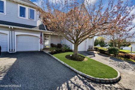 4 Bayview Court