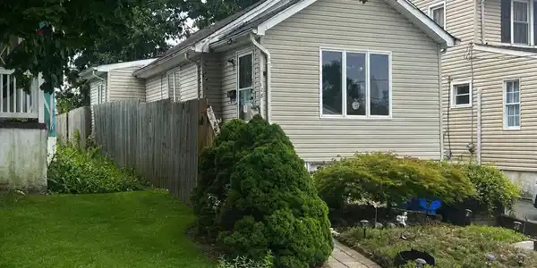 128 Chamone Avenue