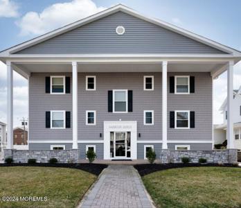 205 2nd Avenue Unit 4E