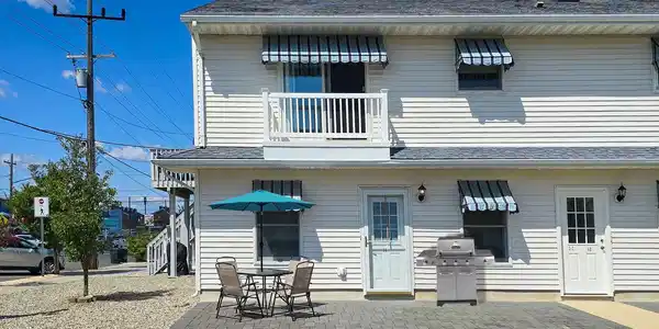 2107 Grand Central Avenue Unit 1A