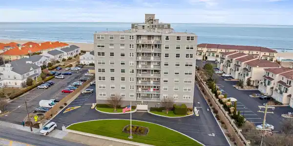 675 Ocean Avenue Unit 4B