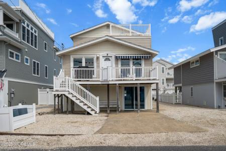 9 W Mckinley Avenue
