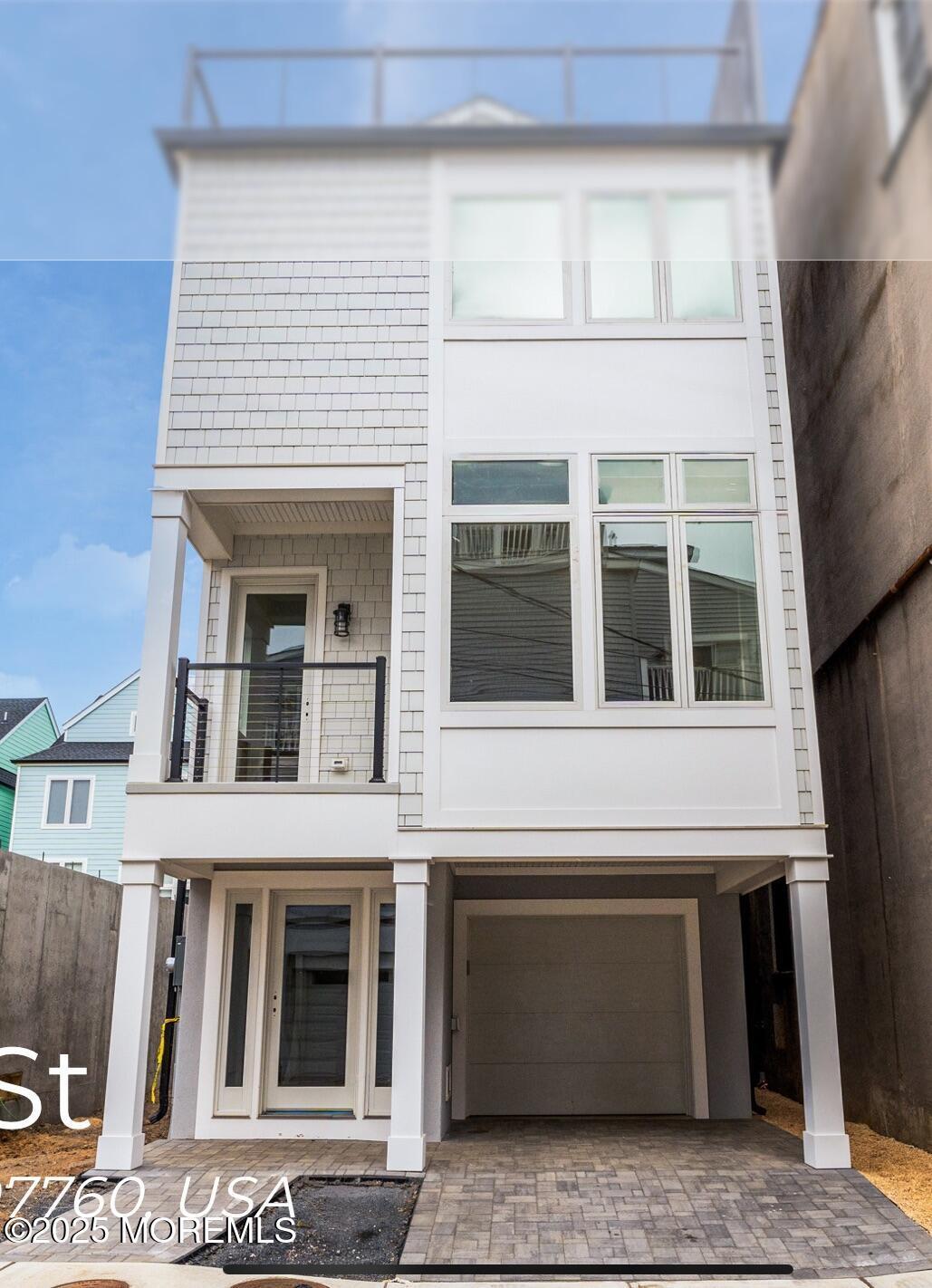 Image 3: 1 South St, Sea Bright, NJ 07760, USA (1