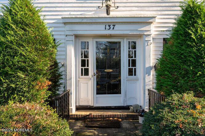 Image 4: 137 Bingham Ave Rumson NJ-small-063-055-