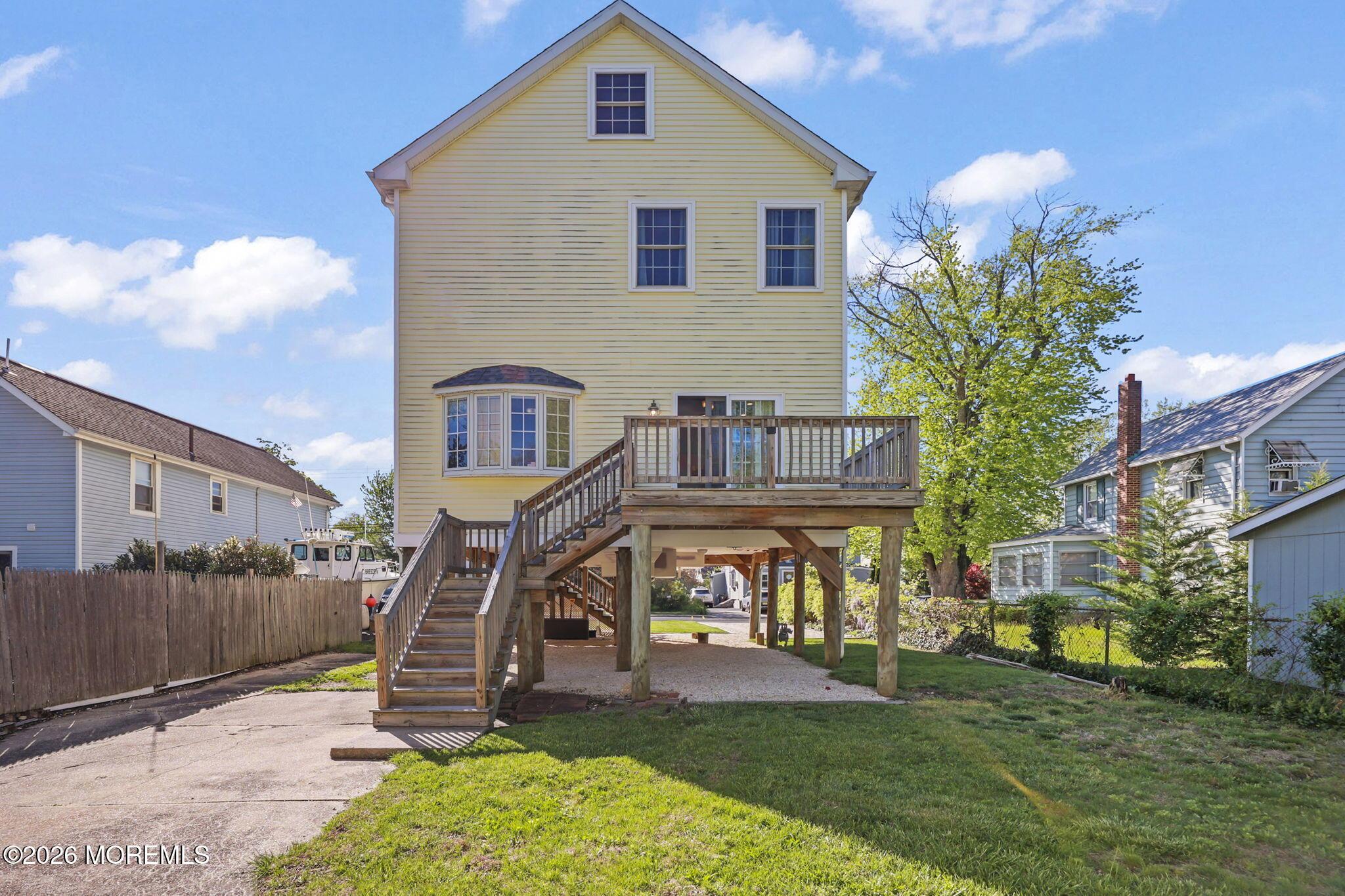Image 3: 3-web-or-mls-LPM_4395