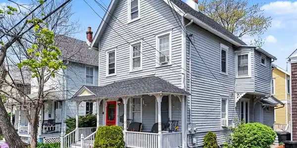 93 Heck Avenue