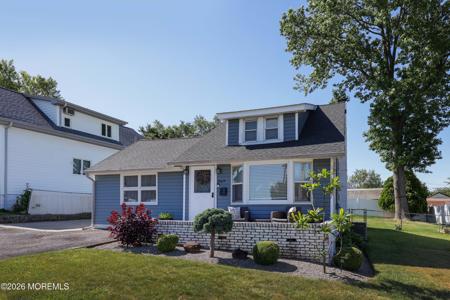 969 Woodcrest Drive