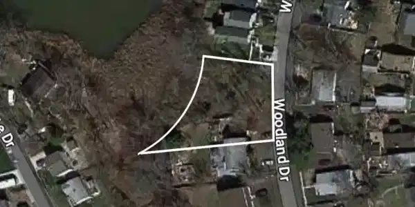 101 Woodland Drive