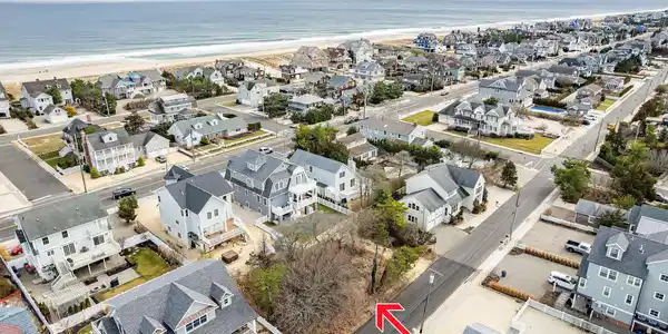 919 Barnegat Lane