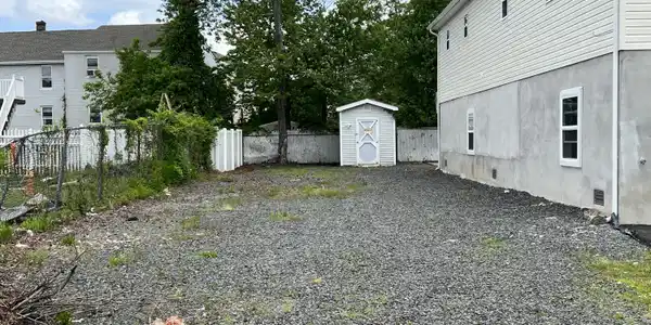 12 Brookside Avenue