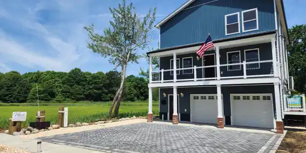 173 8th Street