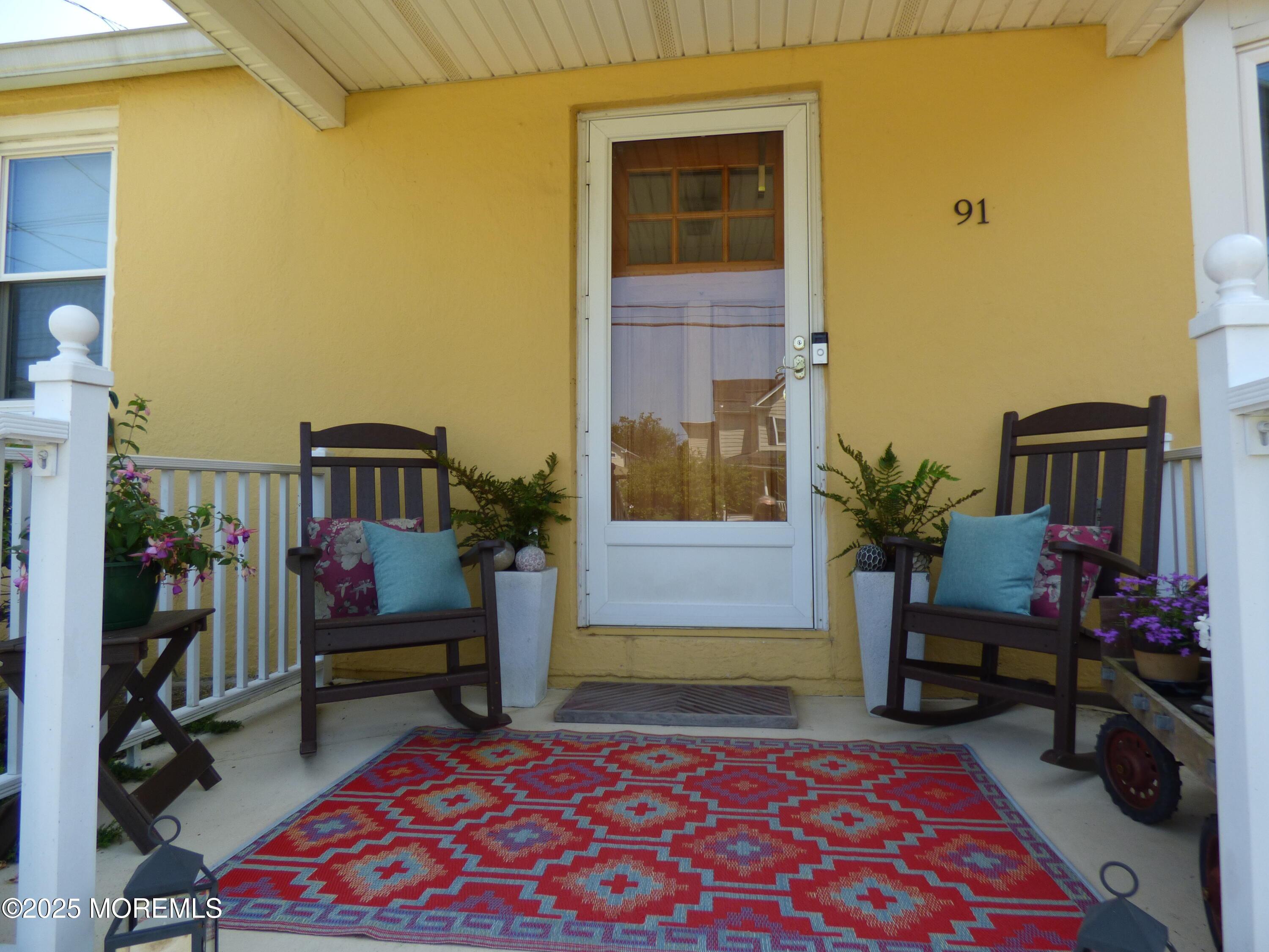 Image 2: Such a charming front porch