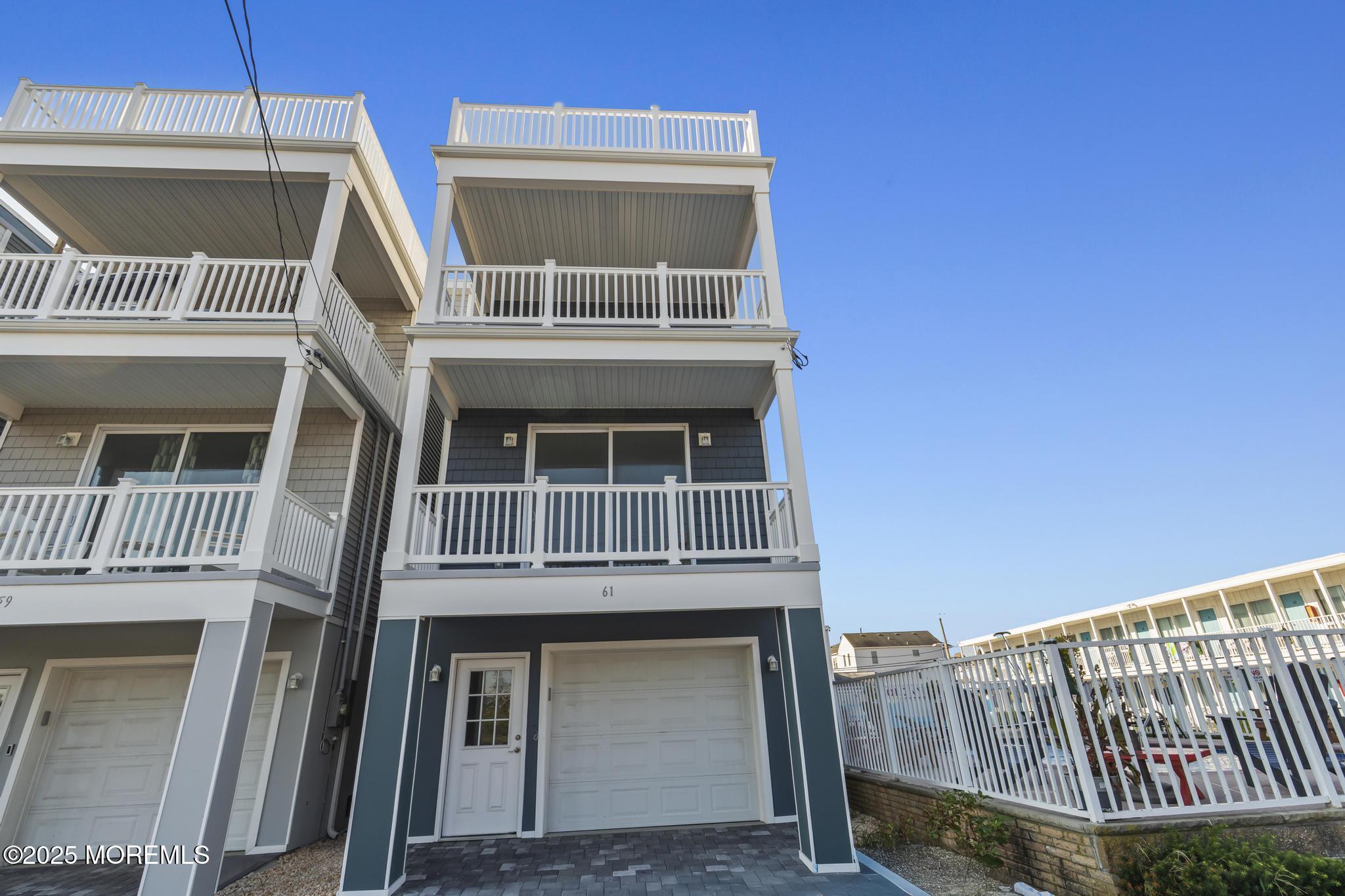 Image 2: 61 Hiering (2)