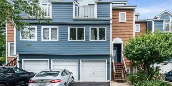 135 First Street Unit 3B