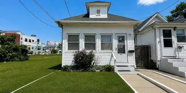 40 Highland Avenue