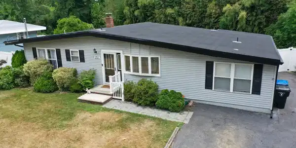 252 Parkview Terrace