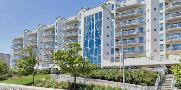 432 Ocean Boulevard N Unit 506