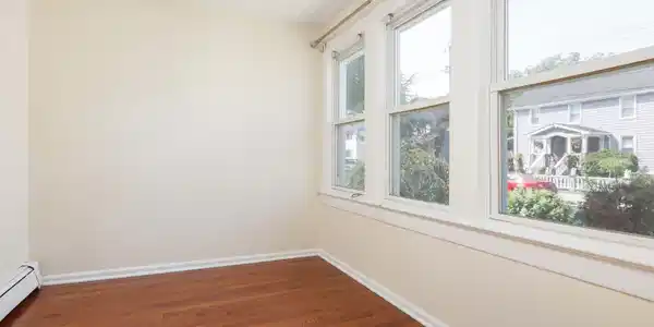 Image 3: Front Room