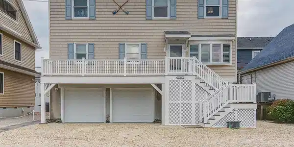 135 Silver Beach Road