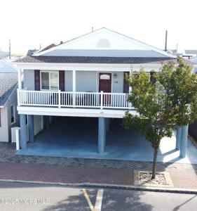 1118 Boulevard
