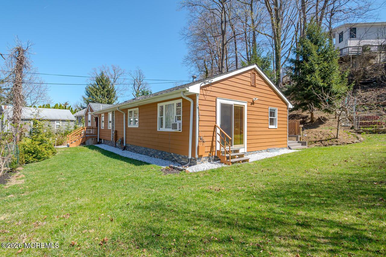 Image 3: Room for a pool too