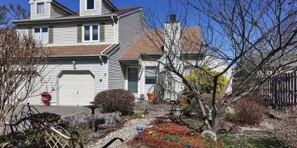 21 Gull Way