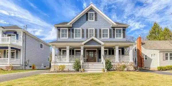 346 South Boulevard
