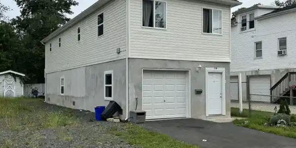14 Brookside Avenue
