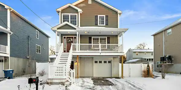 9 Montana Avenue