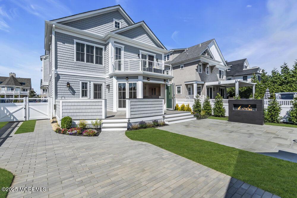 Image 2: 001_dsc09781-1_203