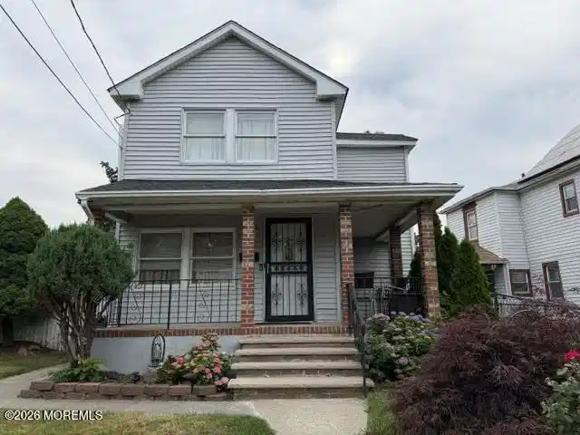 Image 1: 1