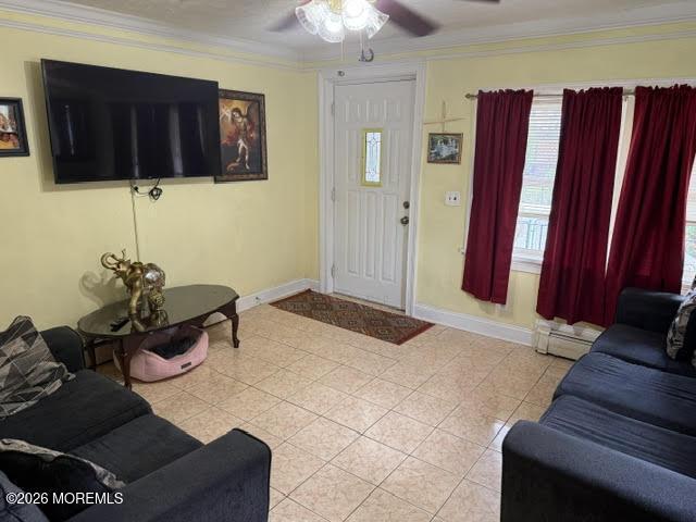 Image 2: Livingroom