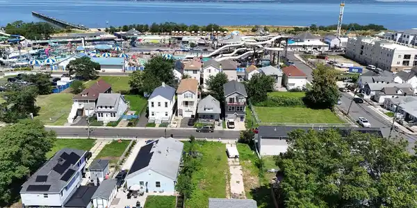38 Seabreeze Way