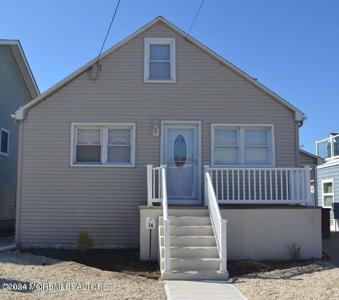 1501 Grand Central Avenue Unit 2