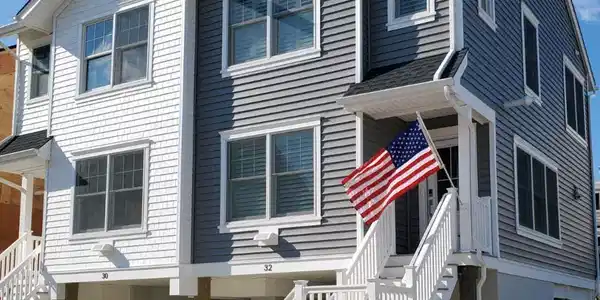 32 Elder Street