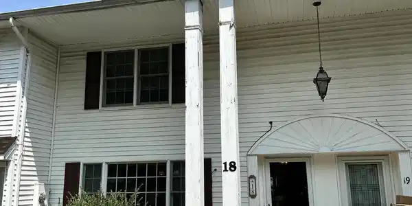 18 Fieldcrest Way