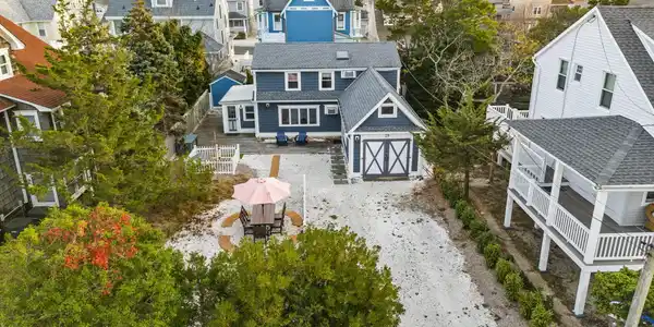 29 2nd Avenue