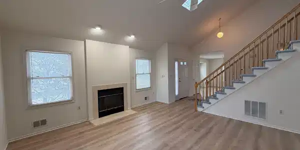 2 Whitesands Way