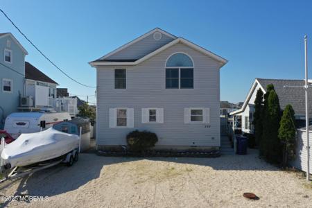 257 Strickland Boulevard