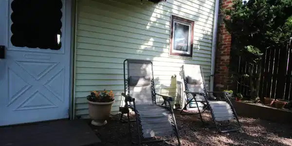 Image 3: Front Patio