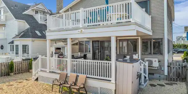 15 5th Avenue