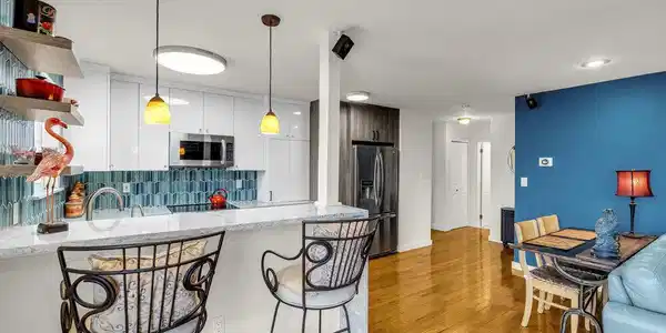 302 5th Avenue Unit 18