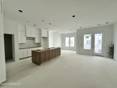 411A Lake Avenue Unit 502