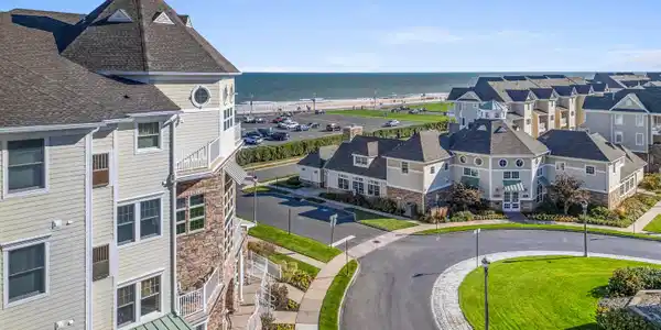 33 Cooper Avenue Unit 410